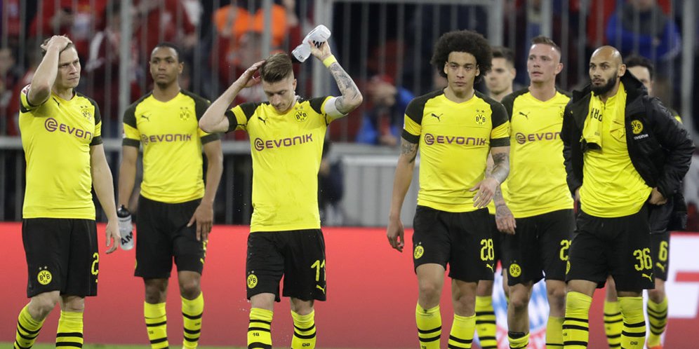 Dortmund Harus Tertunduk Lesu Lima Gol Tanpa Balas !